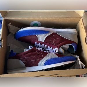 NIKE DAYBREAK-TYPE BLACK/BLACK-VIVID PURPLE SIZE MEN'S 9.5 [CJ1156-002]